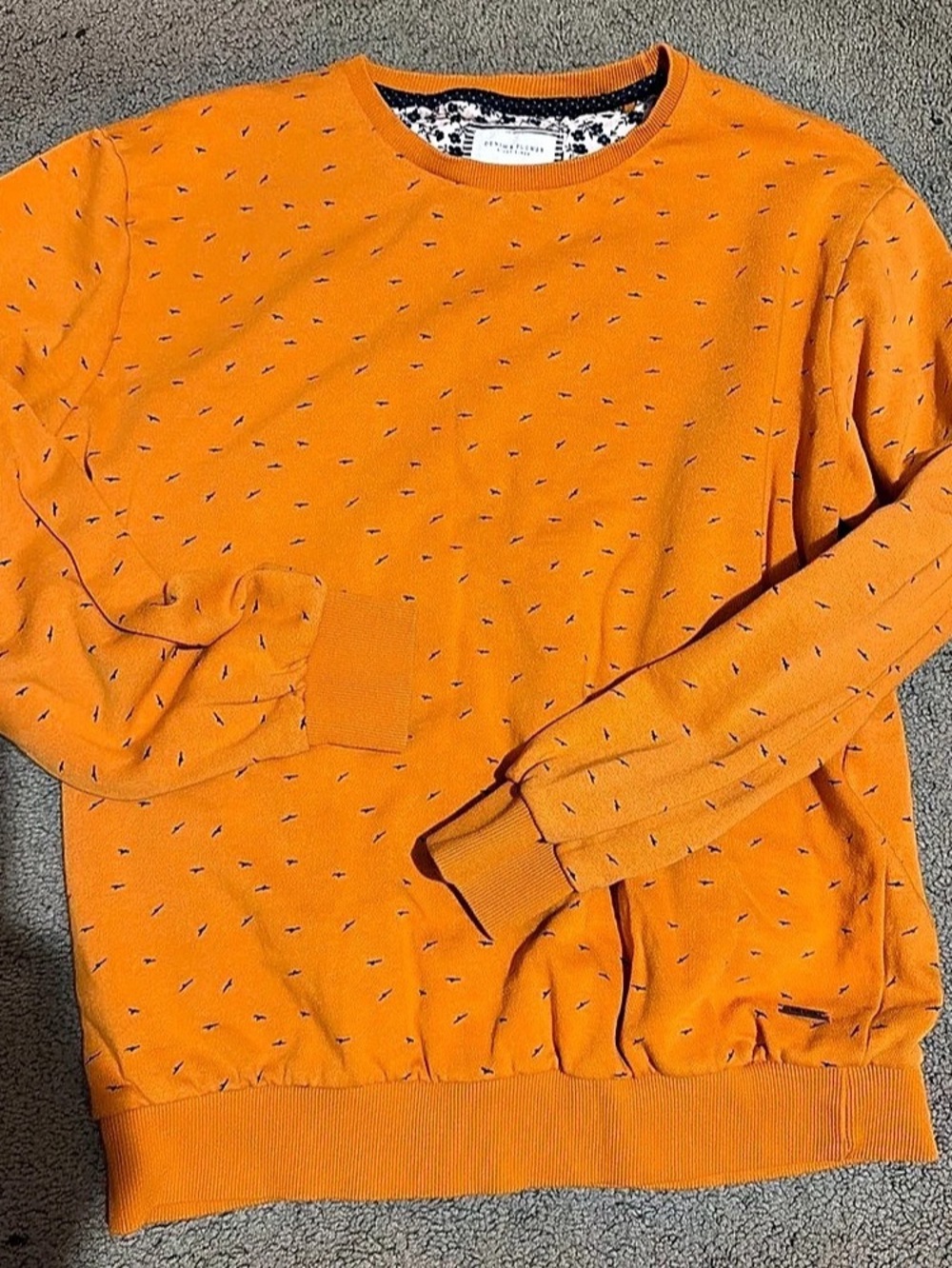 Denim & Flower Ricky Singh Printed Crewneck Sweater Large